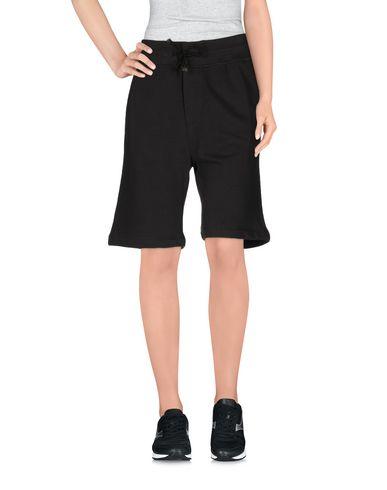 Бермуды  -  цвет