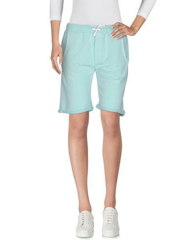 Бермуды  -  цвет