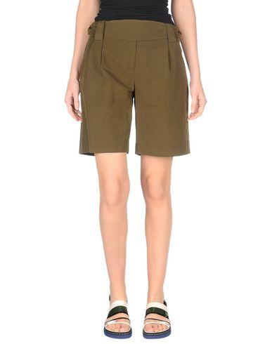 Бермуды  -  цвет