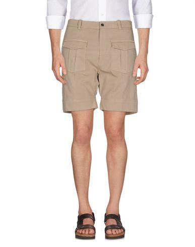 Бермуды  -  цвет