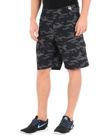 Бермуды OAKLEY