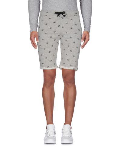 Бермуды  -  цвет