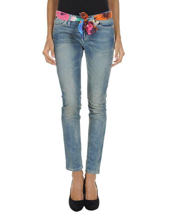 LOVE MOSCHINO Джинсовые брюки  Брюки LOVE MOSCHINO
