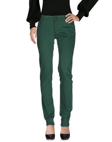 ARMANI JEANS Повседневные брюки  Брюки ARMANI JEANS
