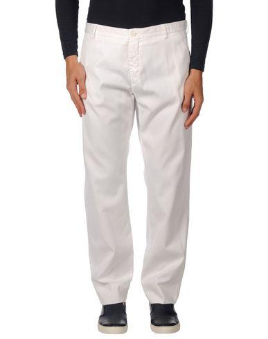 BURBERRY LONDON Повседневные брюки  Брюки BURBERRY LONDON