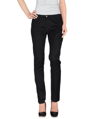 ARMANI JEANS Повседневные брюки  Брюки ARMANI JEANS