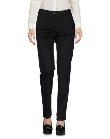 ARMANI JEANS Повседневные брюки Брюки ARMANI JEANS
