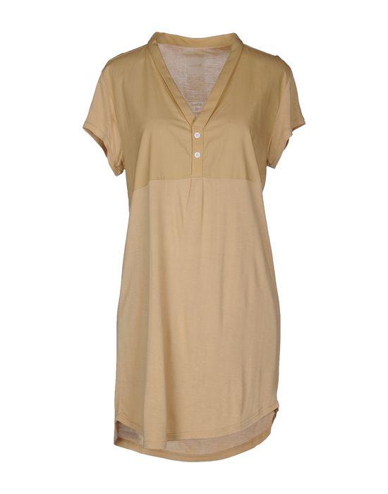 Футболка  -  цвет