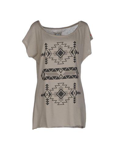 Футболка  -  цвет