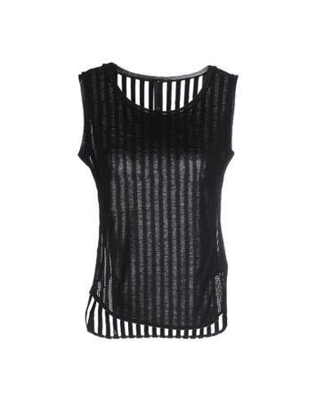 Футболка NOWADAY