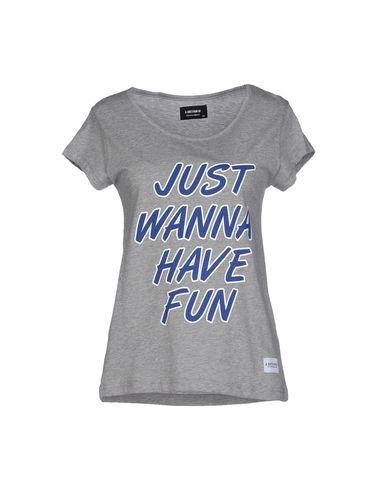 Футболка  -  цвет