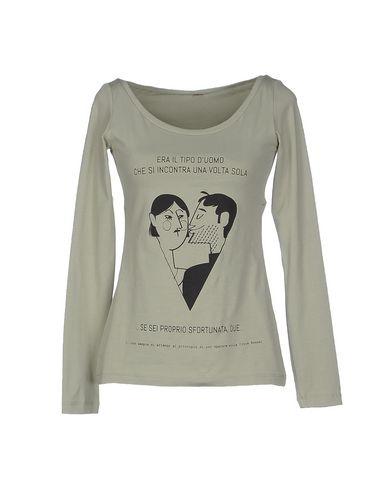 Футболка  -  цвет