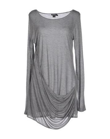 Футболка DKNY