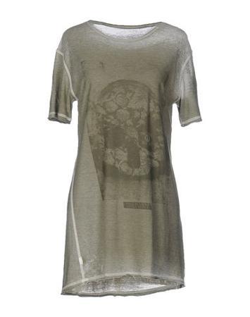 Футболка DUEPERUNO