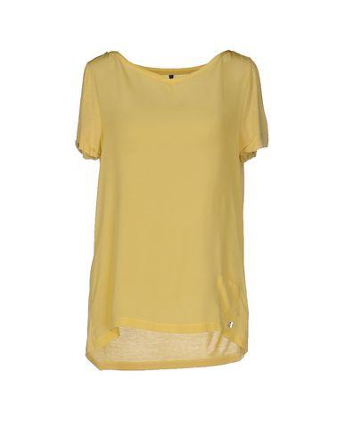 Футболка WOOLRICH