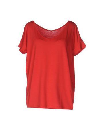 Футболка POUR MOI