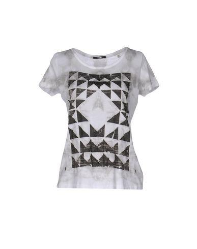 Футболка  -  цвет