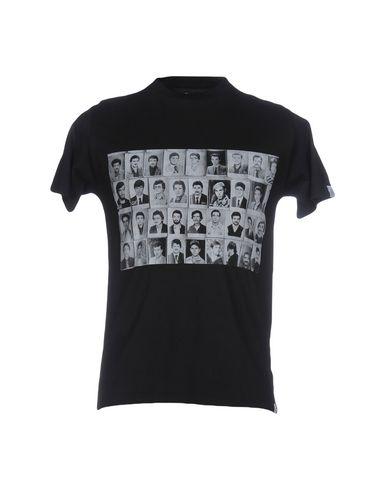 Футболка UPPER PLAYGROUND