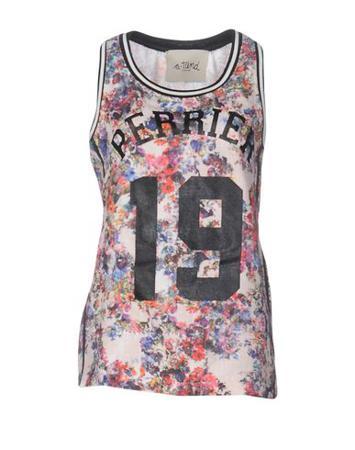 Футболка TEE-TREND