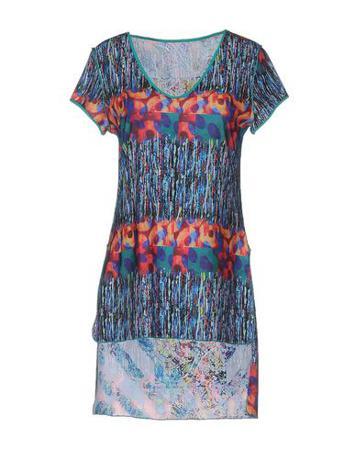 Футболка LES FILLES