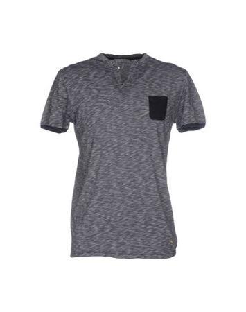 Футболка DIKTAT