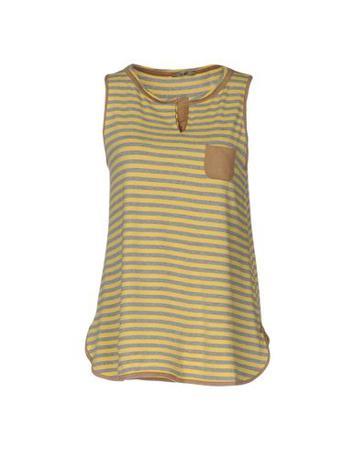 Футболка SHE WISE