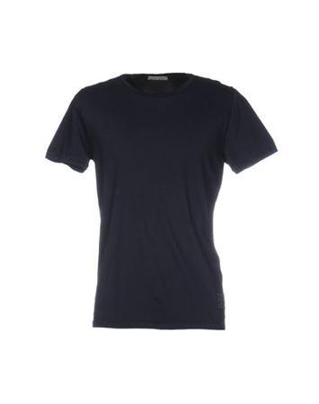 Футболка DIKTAT