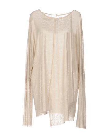 Футболка NOSTRASANTISSIMA