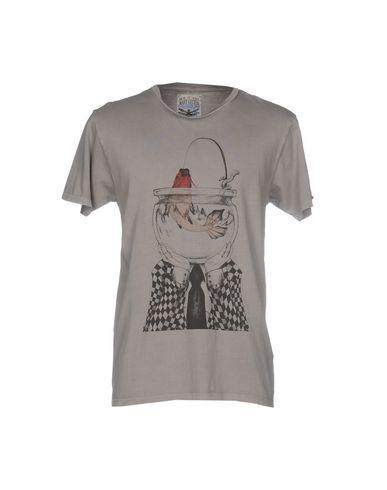 Футболка  -  цвет