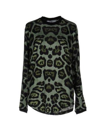 Футболка GIVENCHY