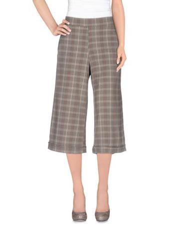 Капри BACKGROUND