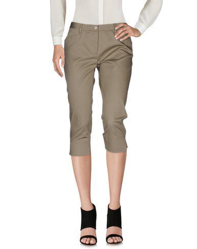 Капри  -  цвет