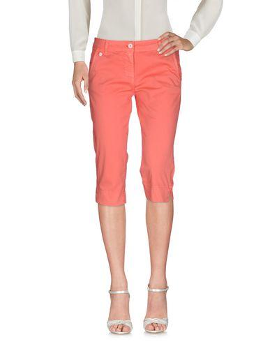 Капри  -  цвет