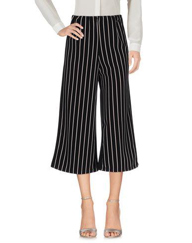 Капри  -  цвет