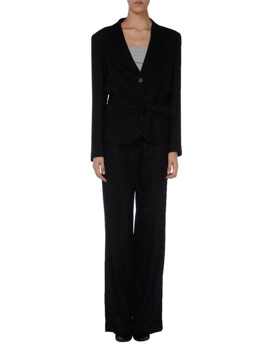 Костюм  -  цвет