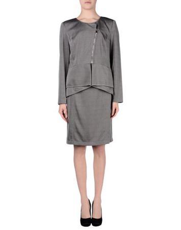 Костюм MIKAEL AGHAL Костюм MIKAEL AGHAL