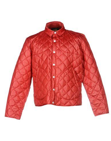 Куртка  - Красный цвет