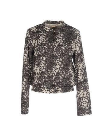 Куртка ATTIC AND BARN