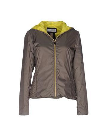 Куртка CARACTÈRE