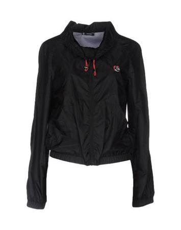 Куртка CARACTÈRE