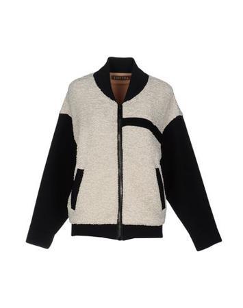 Куртка SSHEENA