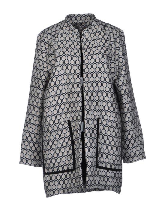 Пальто  - Белый цвет