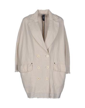 Пальто HIGH Пальто HIGH