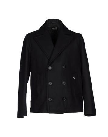 Пальто LOVE MOSCHINO