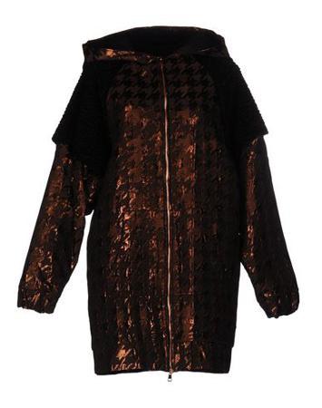 Пальто DV ROMA