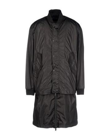 Пальто DSQUARED2