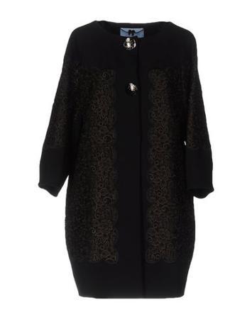 Пальто BLUMARINE