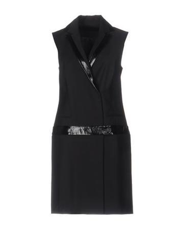 Пальто KARL LAGERFELD