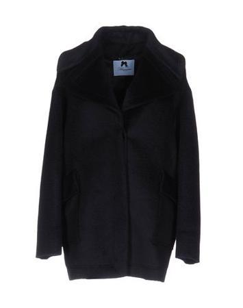 Пальто BLUMARINE