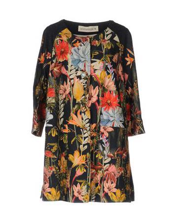 Пальто SHIRTAPORTER